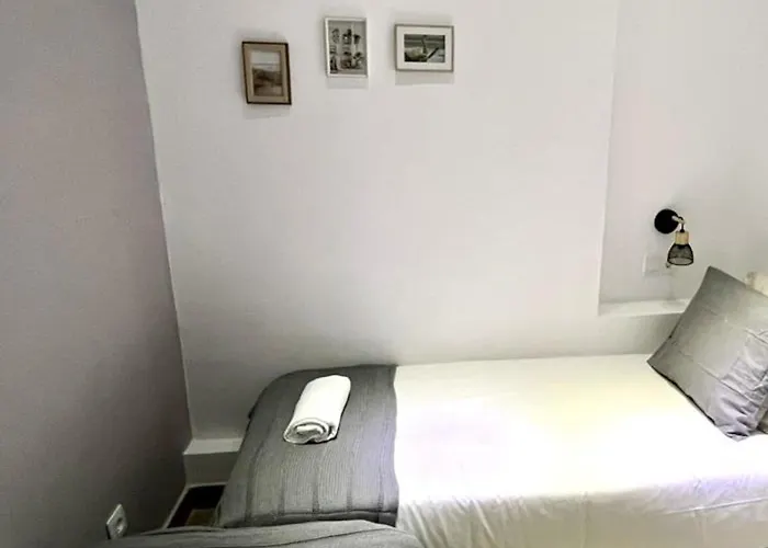 Apartamento Renovado Con 2 Habitaciones En El Corazon De Barcelona - Es-341-3